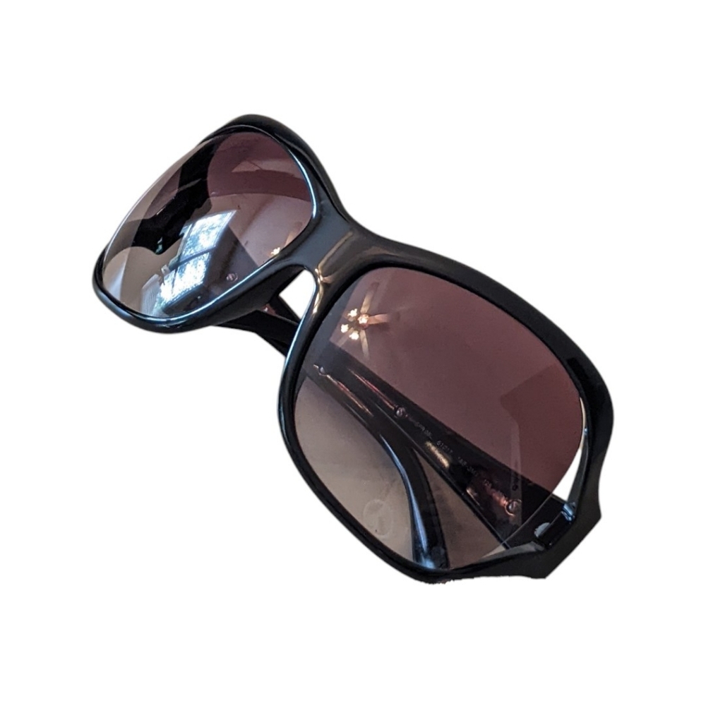 PRADA Authentic Luxury Sunglasses with Accessories & COA Included - Picture 8 of 9